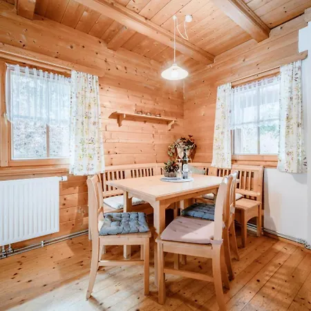 Simons Blockhuette By Interhome Dağ evi