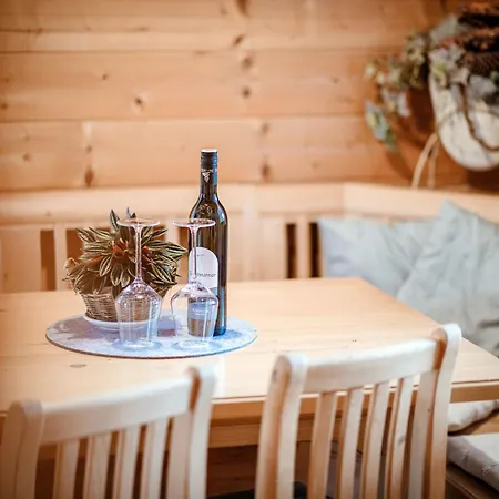 Dağ evi Simons Blockhuette By Interhome